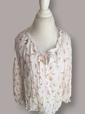 🍦 Zac & Rachel White Blouse with Pink and Tan Floral Print